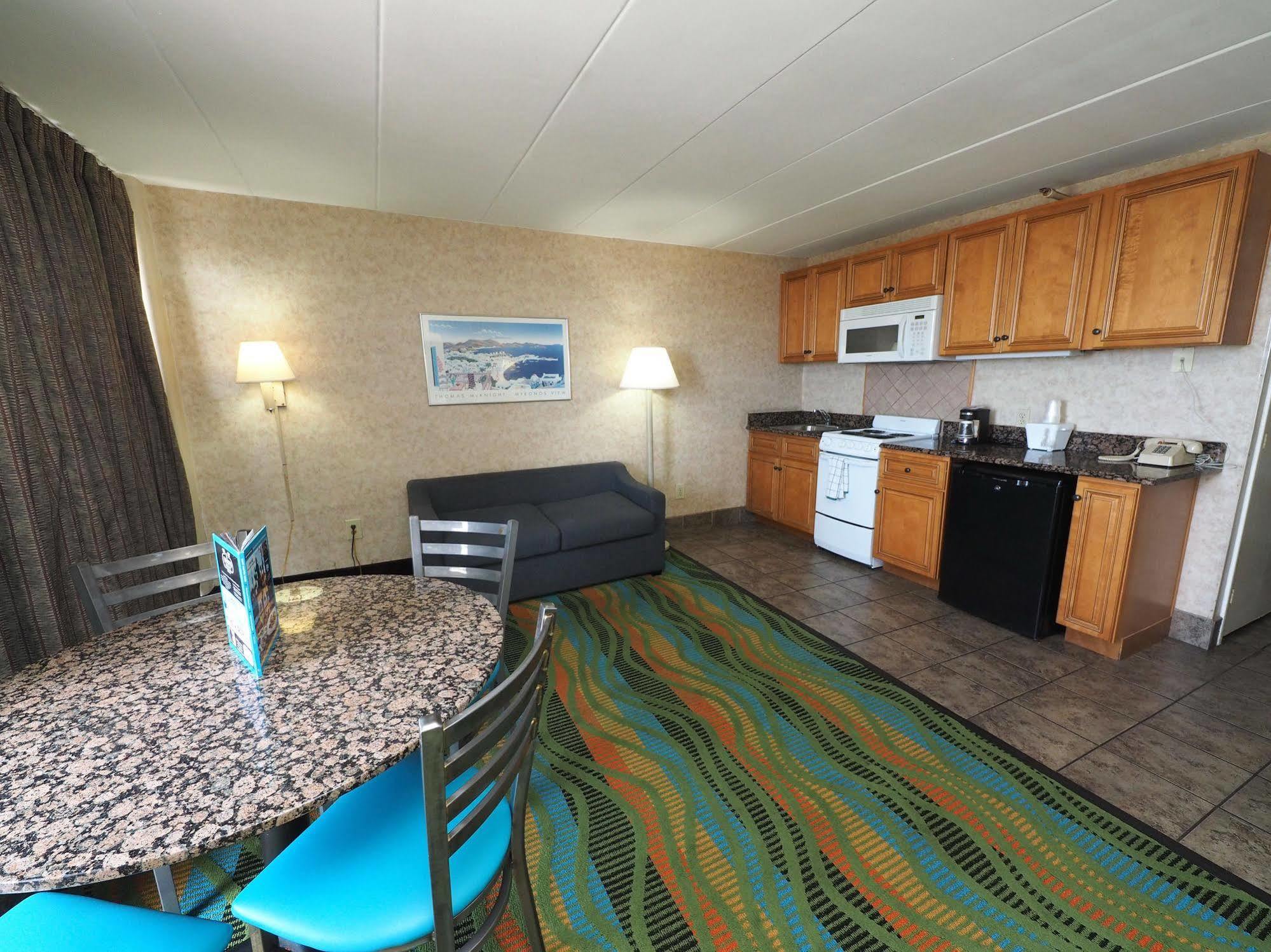 Marjac Suites Virginia Beach Oceanfront Eksteriør bilde