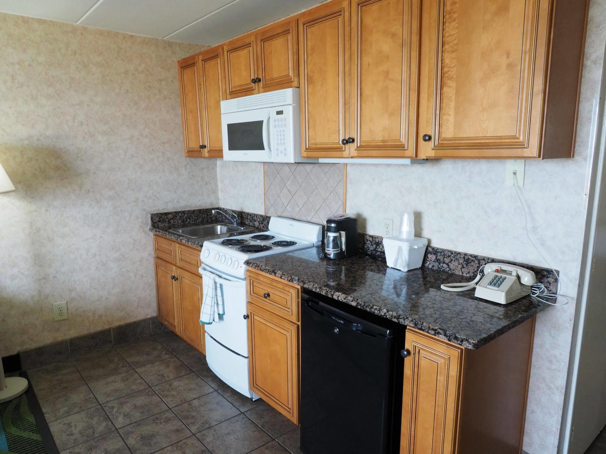 Marjac Suites Virginia Beach Oceanfront Eksteriør bilde